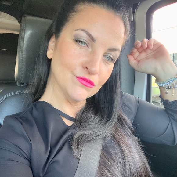 🦋✨ Meet your Posher, Charlotte 🌙🌸 - Picture 9 of 14